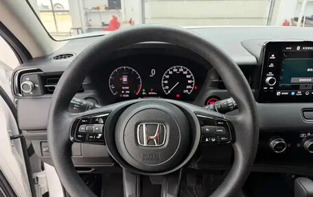 Honda Vezel, 2023 год, 1 345 000 рублей, 5 фотография