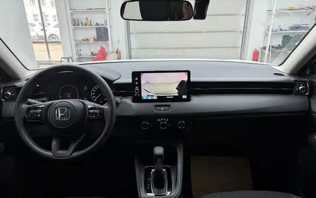 Honda Vezel, 2023 год, 1 345 000 рублей, 9 фотография