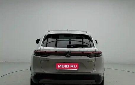 Honda Vezel, 2023 год, 1 345 000 рублей, 15 фотография