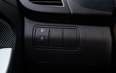Hyundai Solaris II рестайлинг, 2012 год, 680 000 рублей, 16 фотография