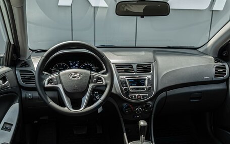 Hyundai Solaris II рестайлинг, 2013 год, 999 000 рублей, 6 фотография