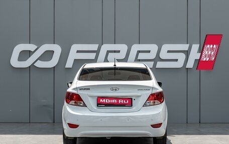 Hyundai Solaris II рестайлинг, 2013 год, 999 000 рублей, 4 фотография