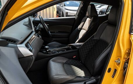 Toyota C-HR I рестайлинг, 2019 год, 1 870 000 рублей, 8 фотография