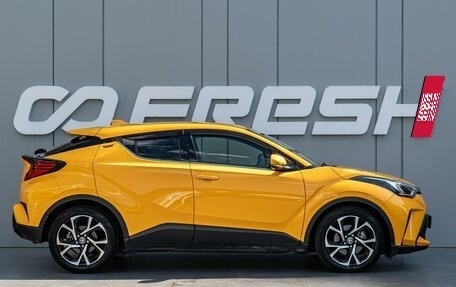 Toyota C-HR I рестайлинг, 2019 год, 1 870 000 рублей, 5 фотография