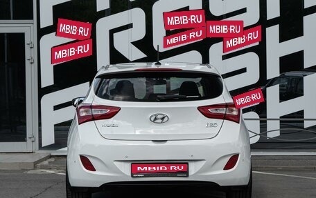 Hyundai i30 II рестайлинг, 2012 год, 950 000 рублей, 4 фотография