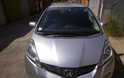Honda Fit III, 2011 год, 690 000 рублей, 1 фотография