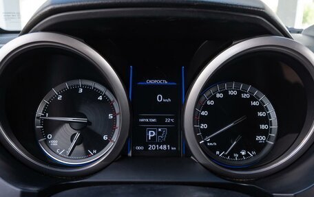Toyota Land Cruiser Prado 150 рестайлинг 2, 2016 год, 4 099 000 рублей, 12 фотография