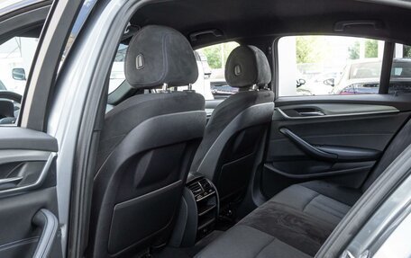 BMW 5 серия, 2017 год, 2 999 000 рублей, 18 фотография