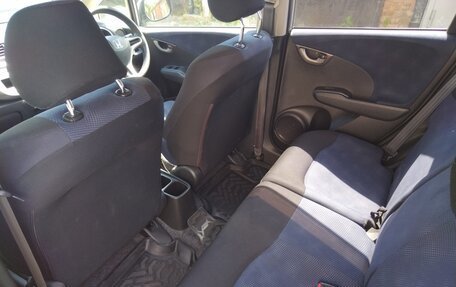 Honda Fit III, 2011 год, 690 000 рублей, 9 фотография