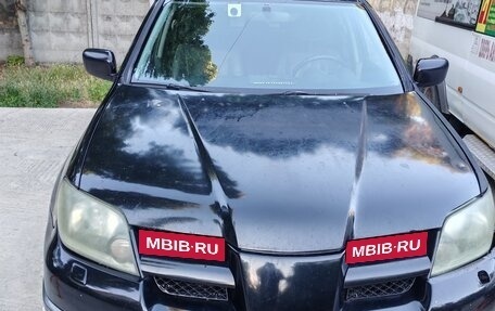 Mitsubishi Outlander III рестайлинг 3, 2003 год, 350 000 рублей, 1 фотография