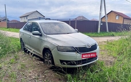 Skoda Rapid I, 2014 год, 215 000 рублей, 1 фотография