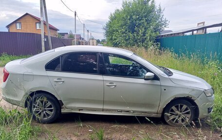 Skoda Rapid I, 2014 год, 215 000 рублей, 3 фотография