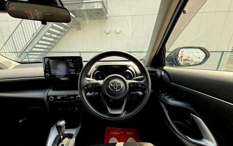 Toyota Yaris Cross, 2022 год, 1 515 000 рублей, 9 фотография