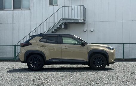 Toyota Yaris Cross, 2022 год, 1 515 000 рублей, 6 фотография
