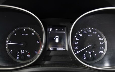 Hyundai Santa Fe III рестайлинг, 2016 год, 1 650 000 рублей, 16 фотография