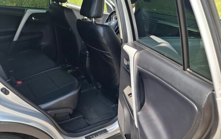 Toyota RAV4, 2013 год, 2 050 000 рублей, 16 фотография