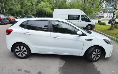 KIA Rio III рестайлинг, 2016 год, 1 100 000 рублей, 3 фотография