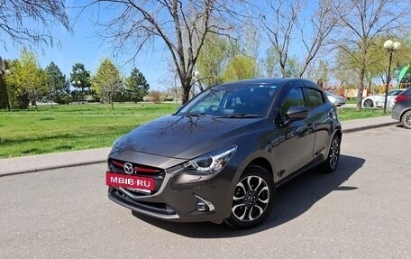 Mazda Demio IV, 2018 год, 1 300 000 рублей, 5 фотография