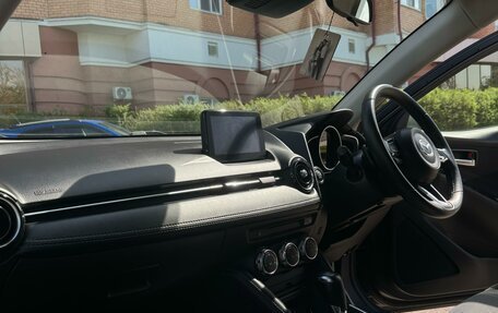 Mazda Demio IV, 2018 год, 1 300 000 рублей, 18 фотография