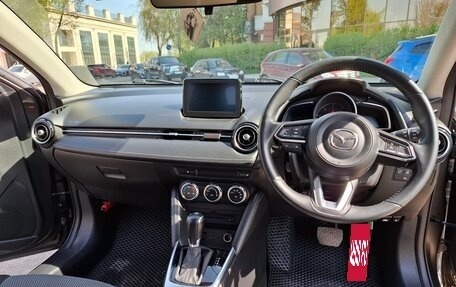 Mazda Demio IV, 2018 год, 1 300 000 рублей, 11 фотография