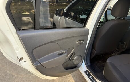 Renault Logan II, 2020 год, 595 000 рублей, 16 фотография