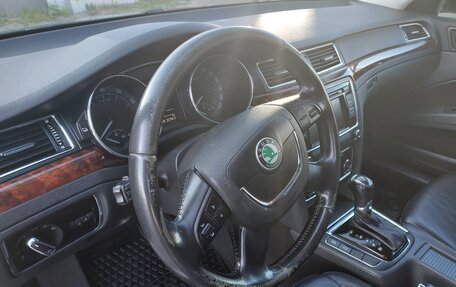 Skoda Superb III рестайлинг, 2013 год, 1 100 000 рублей, 11 фотография