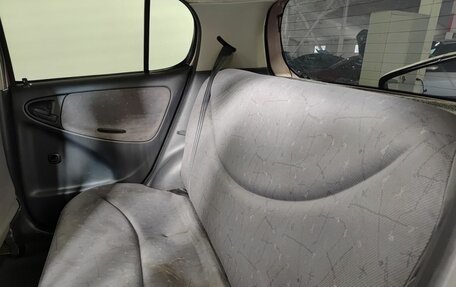 Toyota Vitz, 1999 год, 350 000 рублей, 12 фотография