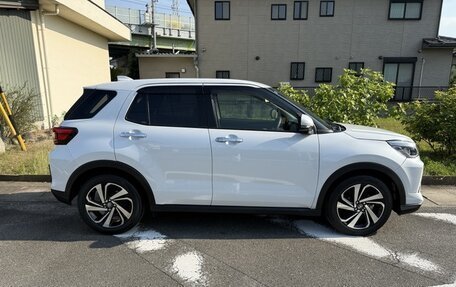 Toyota Raize I, 2023 год, 1 061 000 рублей, 7 фотография