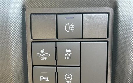 Toyota Raize I, 2023 год, 1 081 000 рублей, 13 фотография