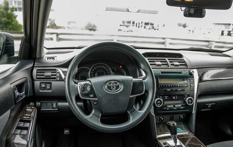 Toyota Camry, 2014 год, 1 978 000 рублей, 14 фотография