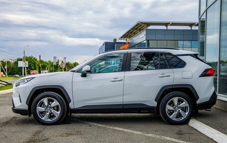 Toyota RAV4, 2021 год, 3 278 000 рублей, 4 фотография