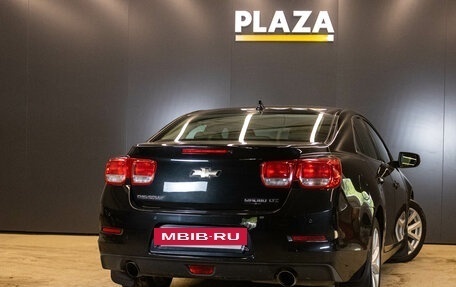 Chevrolet Malibu VIII, 2013 год, 1 369 000 рублей, 3 фотография