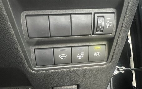Toyota Yaris Cross, 2023 год, 1 390 000 рублей, 17 фотография