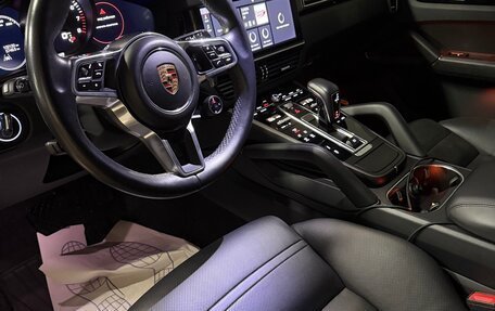 Porsche Cayenne III, 2019 год, 8 000 000 рублей, 13 фотография