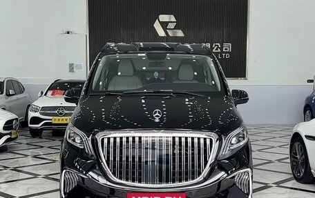 Mercedes-Benz Vito, 2023 год, 5 600 000 рублей, 2 фотография