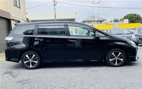 Toyota Wish II, 2015 год, 1 356 000 рублей, 4 фотография