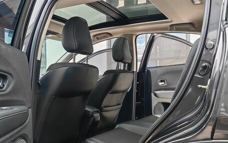 Honda Vezel, 2021 год, 1 560 000 рублей, 10 фотография