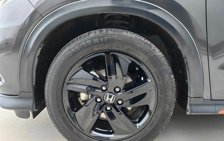 Honda Vezel, 2021 год, 1 560 000 рублей, 19 фотография
