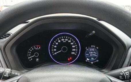 Honda Vezel, 2021 год, 1 560 000 рублей, 16 фотография
