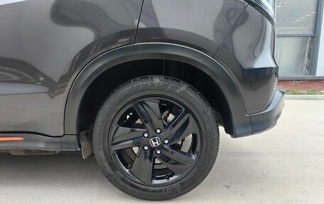 Honda Vezel, 2021 год, 1 560 000 рублей, 20 фотография