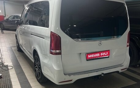 Mercedes-Benz V-Класс, 2021 год, 7 000 000 рублей, 4 фотография