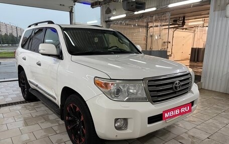 Toyota Land Cruiser 200, 2012 год, 3 350 000 рублей, 2 фотография