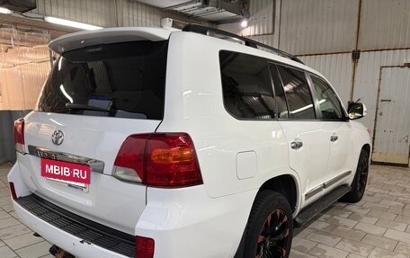 Toyota Land Cruiser 200, 2012 год, 3 350 000 рублей, 9 фотография