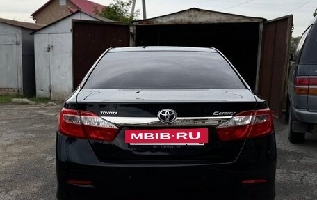 Toyota Camry, 2012 год, 1 750 000 рублей, 4 фотография