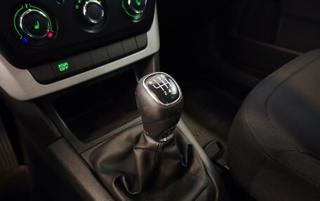 Skoda Yeti I рестайлинг, 2014 год, 910 000 рублей, 12 фотография