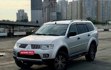 Mitsubishi Pajero Sport II рестайлинг, 2013 год, 1 500 000 рублей, 1 фотография