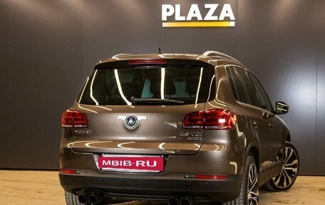Volkswagen Tiguan I, 2016 год, 1 689 000 рублей, 3 фотография