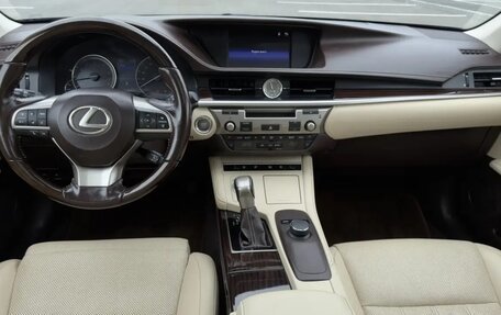 Lexus ES VII, 2015 год, 2 750 000 рублей, 17 фотография