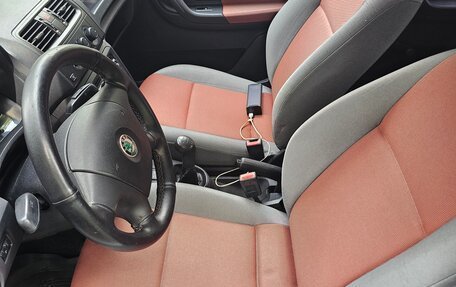 Skoda Fabia II, 2008 год, 500 000 рублей, 11 фотография