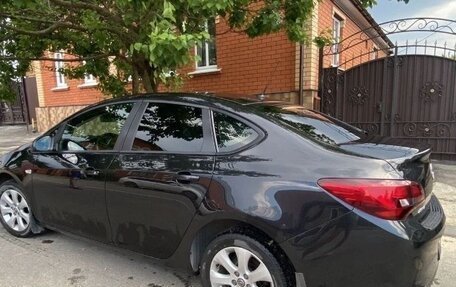 Opel Astra J, 2013 год, 750 000 рублей, 10 фотография